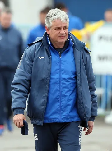 Стойчо: ЦСКА изпуска титлата, ако не бие