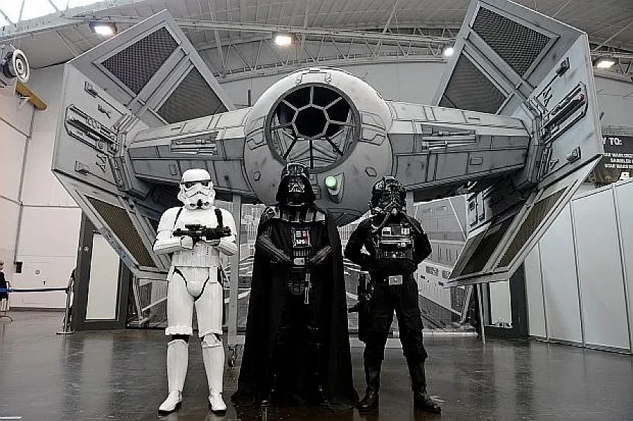 Идва осми епизод на "Междузвездни войни"