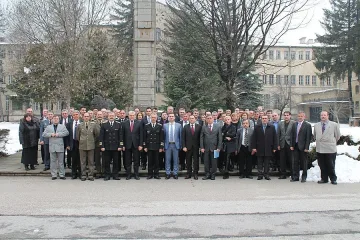 Военните и бизнесът се обединяват при бедствия