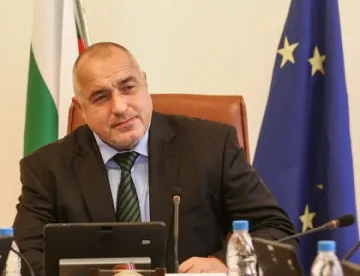 Синодът награждава премиера с най-високия си орден