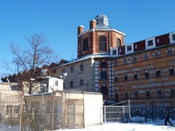 Смениха началниците на затворите в София, Бургас и Бойчиновци