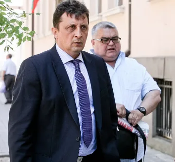 Насрочват делото за  КТБ до средата на април