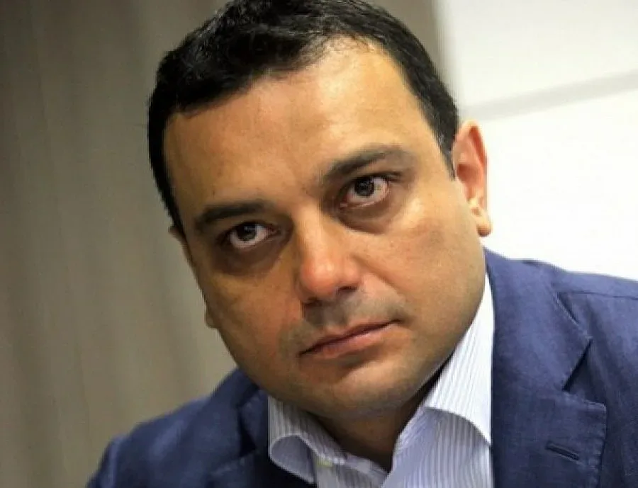 Двама шефове в БДЖ разпитвани за далавери с милиони левове