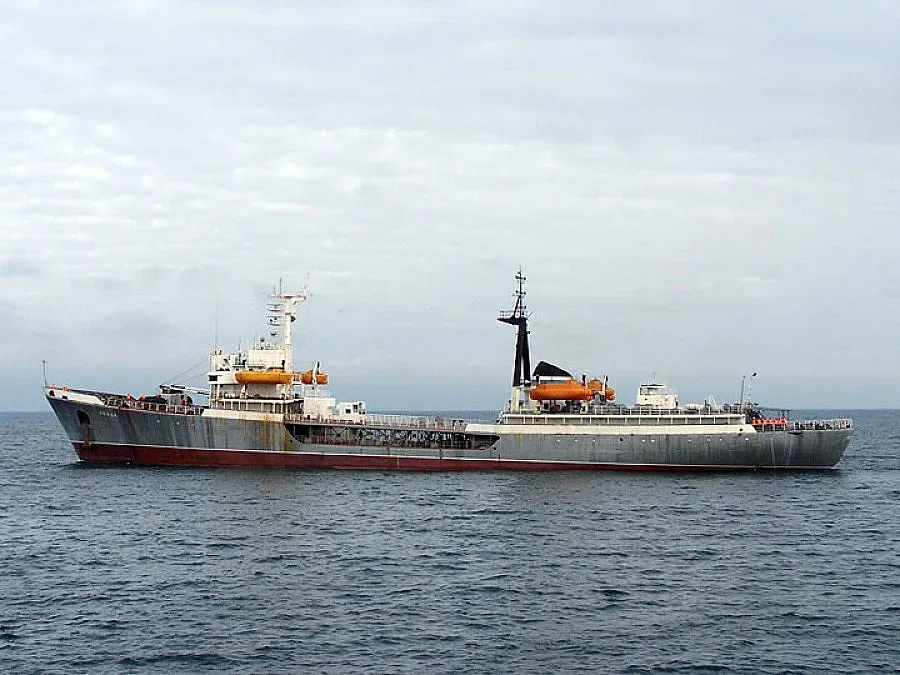 Танкер с контрабандно гориво арестуваха в Бургас