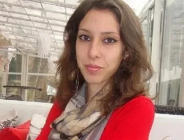 Сложиха камери и осветление на лобното място на Вероника