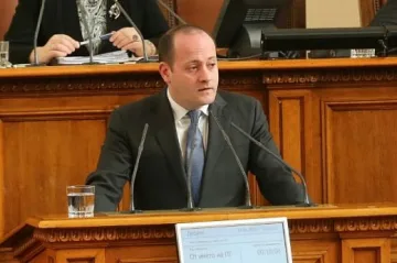 Кънев: Време е жена да застане начело на МВР