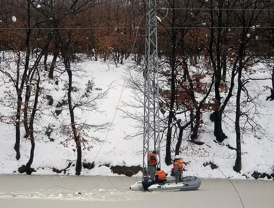 Кметове носят хляб в преспите (ОБЗОР)