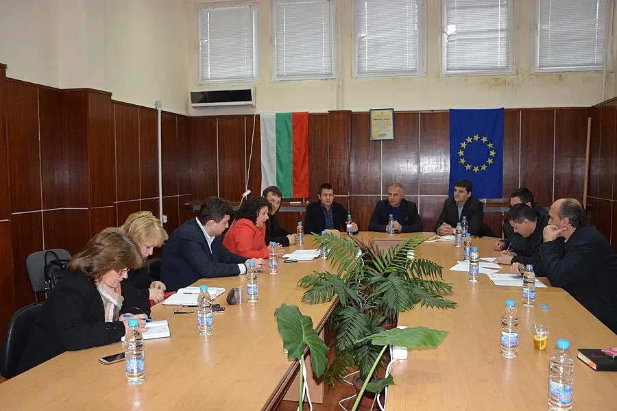 Три общини край р. Струма с обща местна инициативна група