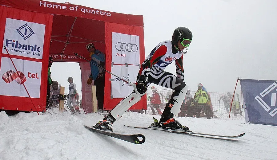 Ергин и Вукадинова спечелиха слаломите за купа "Пиба"