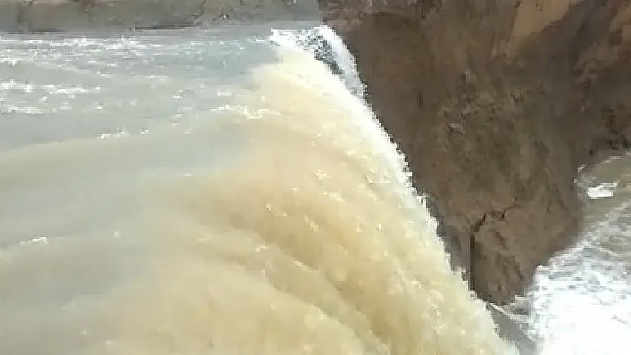 Видео от язовир "Рогозен" стресна Врачанско