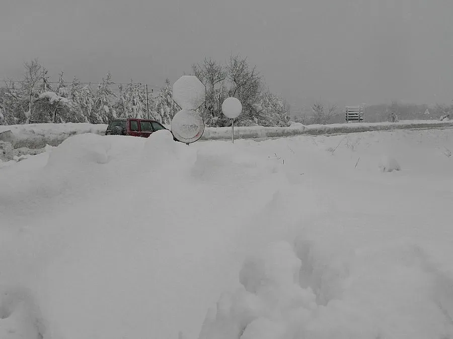 15 училища в Пиринско в принудителна ваканция