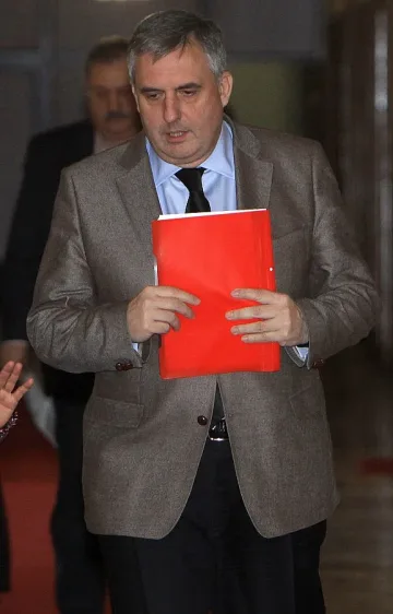 Калфин:Гъвкаво работно време за майките