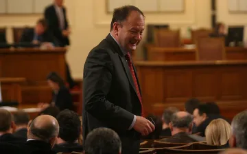 БСП събира остриета за вота с 3 семинара 