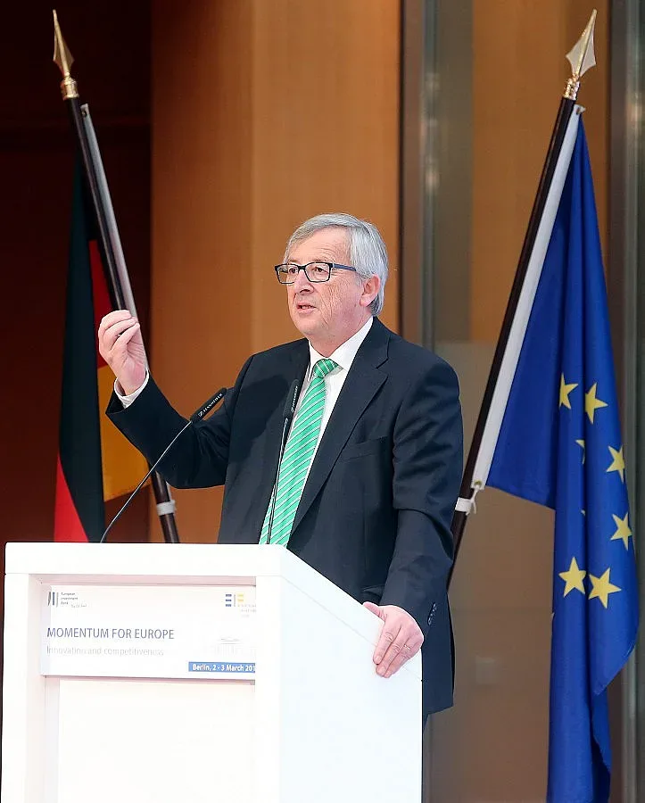 Юнкер поиска обща армия на ЕС