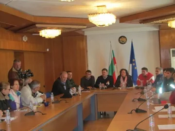 Василева: Повече от 80% от населените места в Смолянско остават без ток