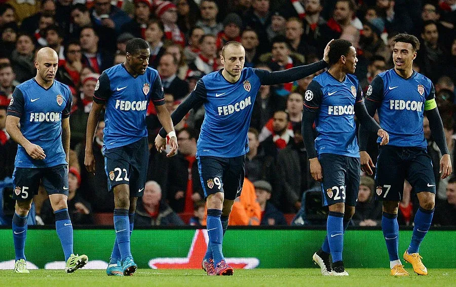 Скромен Бербатов: Нормален гол (ВИДЕО)