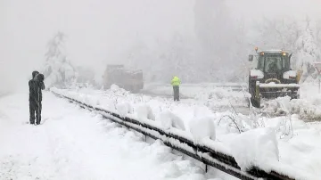 Хасковско в половин метров снежен капан