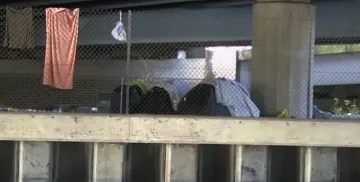 ВИДЕО: Румънци на ръба на живота под земята в Лондон