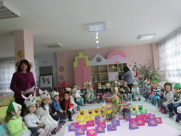 Осми март на половин цена в резиденция на Тато