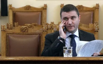 Предлагат фирмите да дават ваучери за море