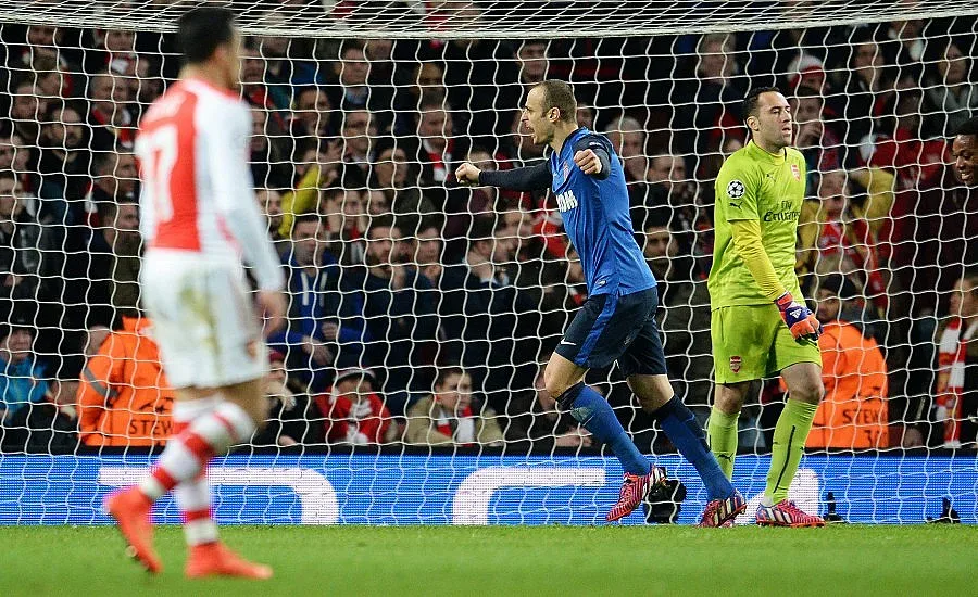 Ас на ПСЖ реве от лакътя на Бербо