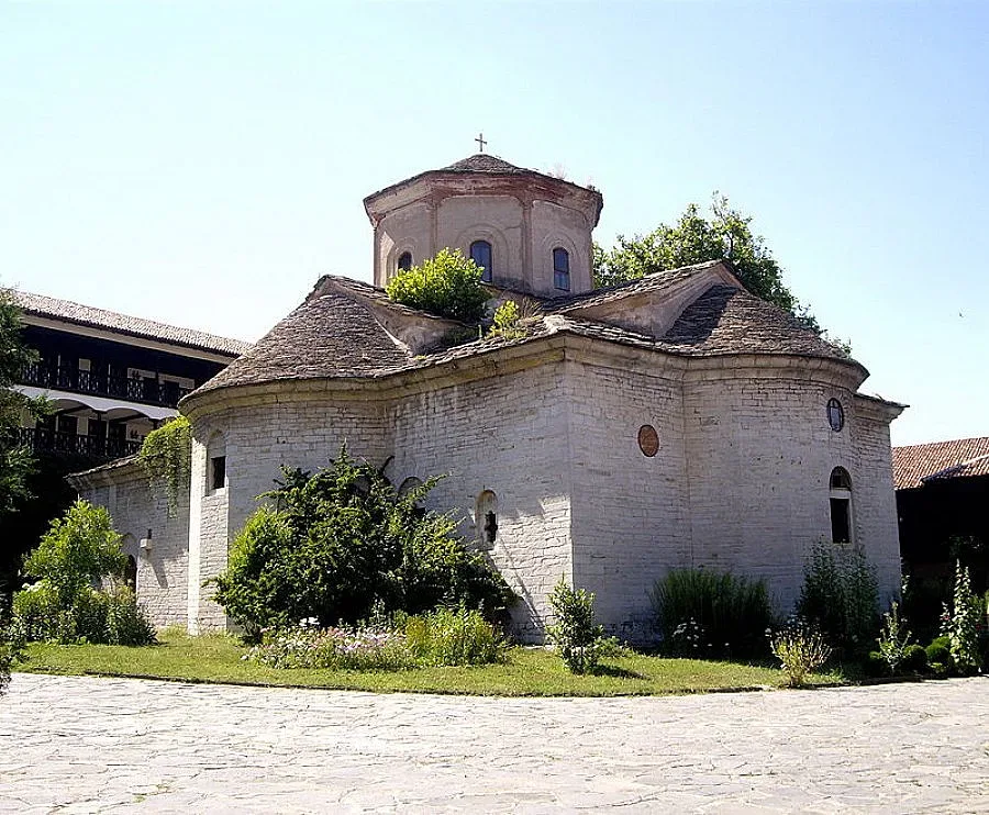 1000 храма в Пловдивско ще бият камбани на 8 март