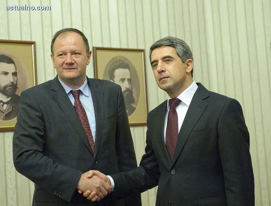 Миков не отиде при президента