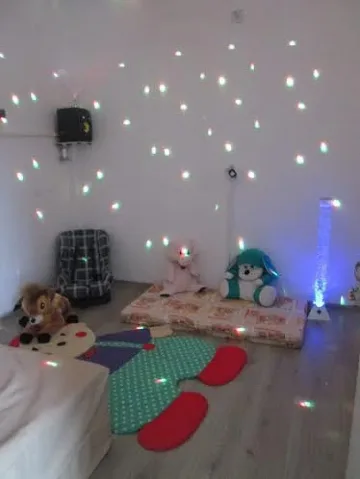 В Добрич заработи сензорна зала, дарители подадоха ръка