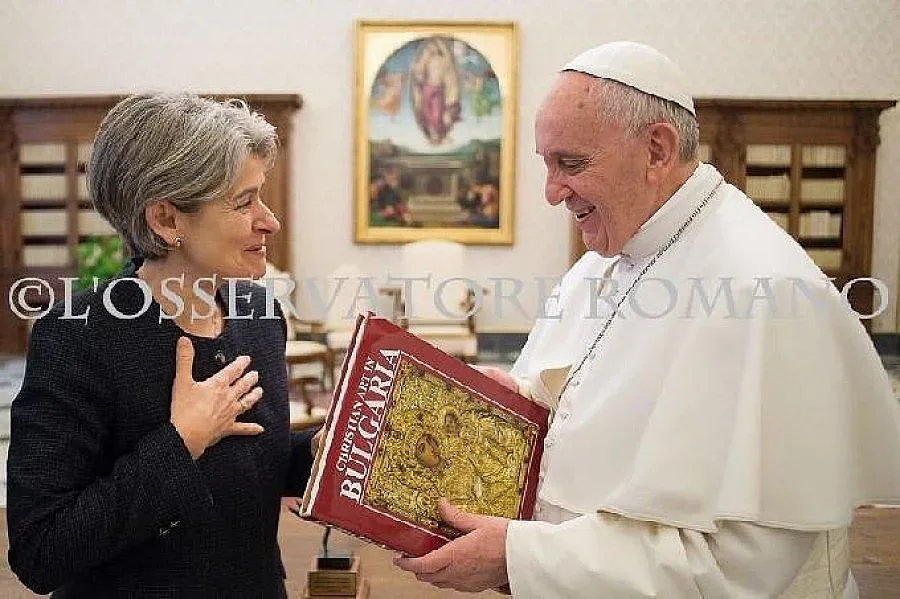 Папата прие Ирина Бокова във Ватикана