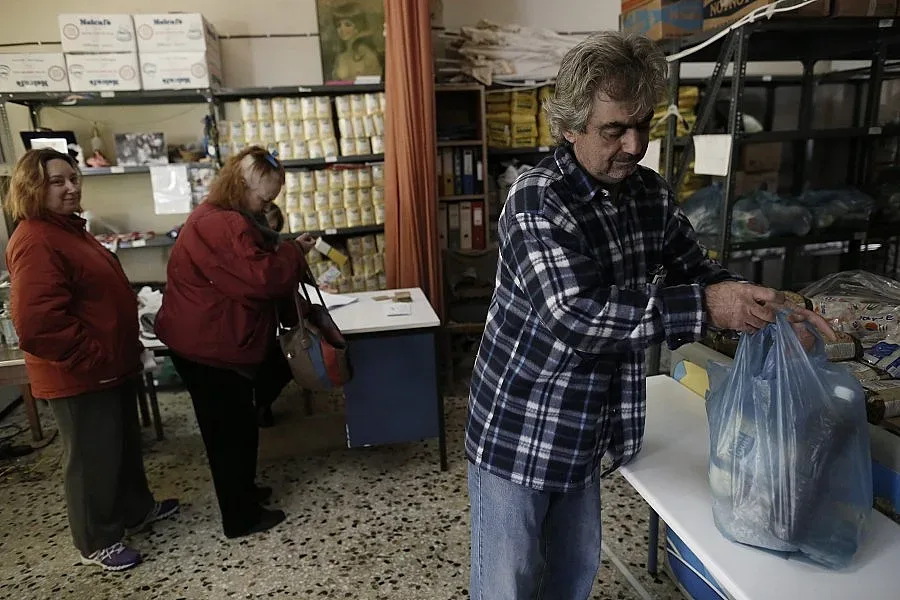 Гърция търси спешно Е1,5 млрд. за дълга