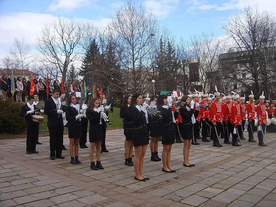 В Кърджали тържествено честваха Освобождението на България