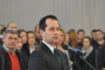 Зам.-министър в нета: Черпя лимонада, ако и изчистим Горубляне