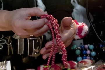 Харчим средно между 5 и 10 лв. за мартеници