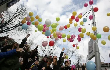 Балони в небето летяха за болните от редки заболявания