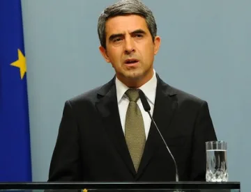 Плевнелиев за Немцов: Притеснени сме за Русия