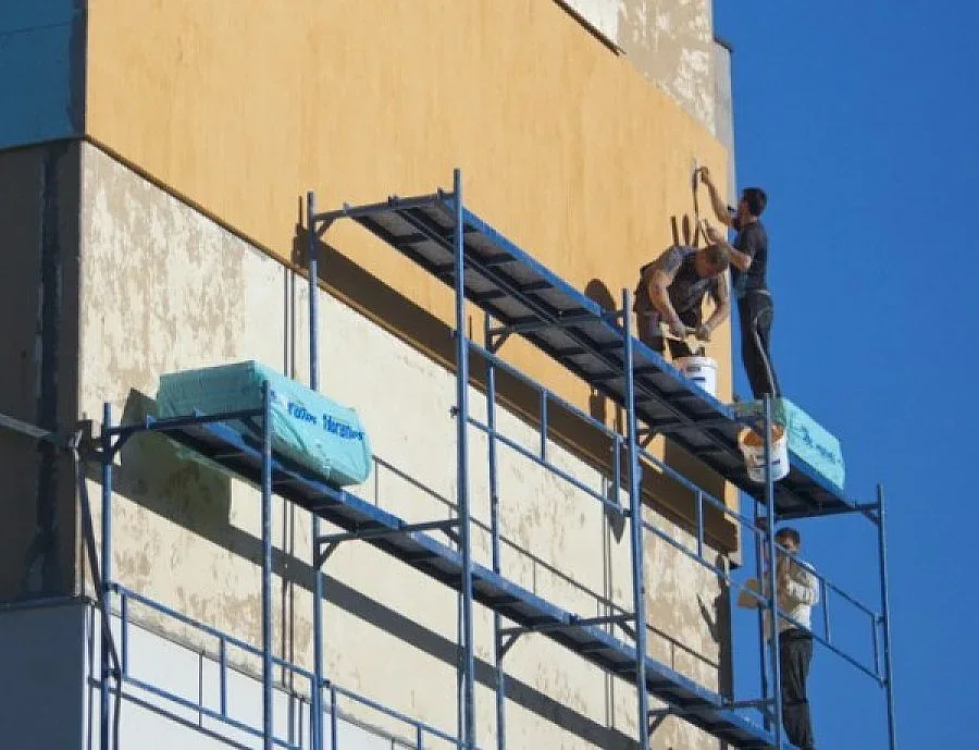 Сто сдружения за саниране в Благоевград