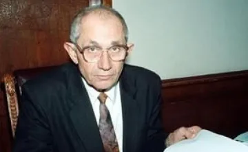 Мажоритарен вот вместо задължителен