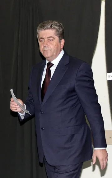 АБВ – Кърджали призова Първанов да преосмисли решението си