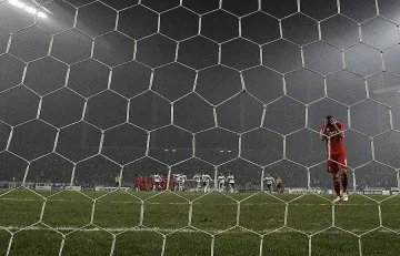 Драма в Истанбул: "Бешикташ" изхвърли "Ливърпул" от ЛЕ