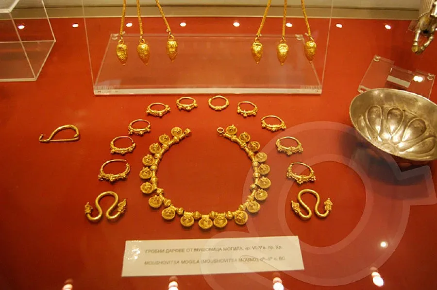 Чудесата в Лувъра: Готови за Париж