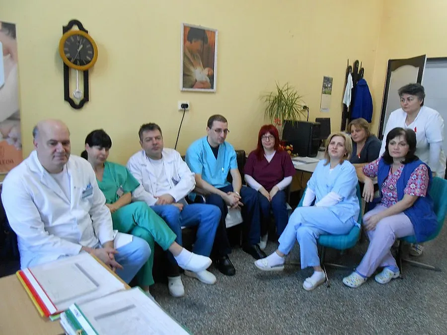 Бебе мумия подлуди болница