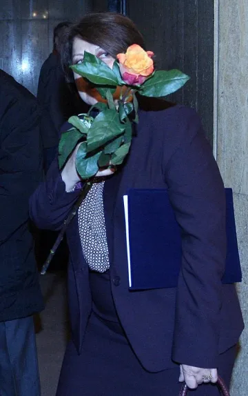 Тайфунът Дончева