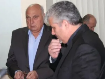 Оставиха Цар Киро в ареста