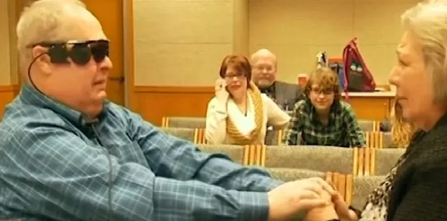 Сляп американец прогледна (ВИДЕО)