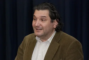 Повече пари не означава отказ от реформи