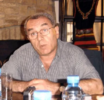 Искаме от КЗК да спре опорочена процедура