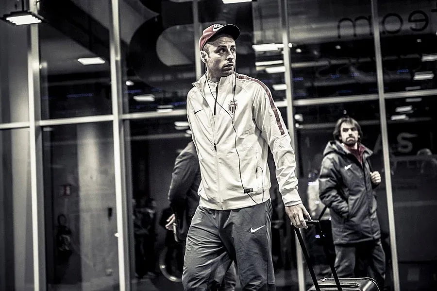 Франция моли: Бербо, събуди се!