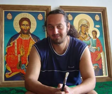 Запалена свещ погуби майстор на икони