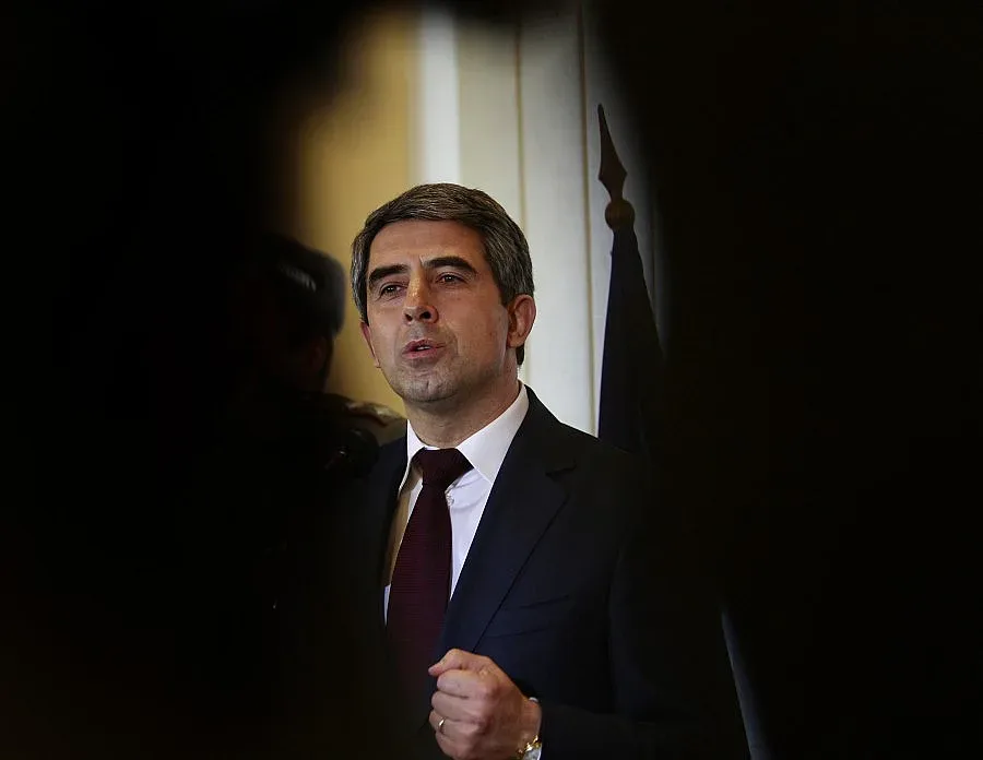 Плевнелиев ще проведе консултации с ПФ и БДЦ 