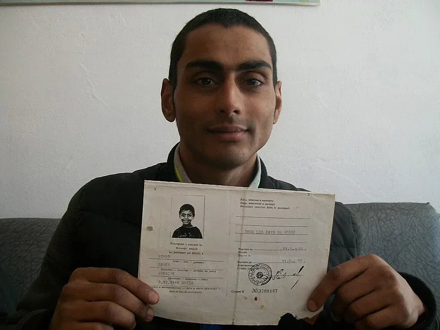 Бойко Роджър два пъти остава сирак